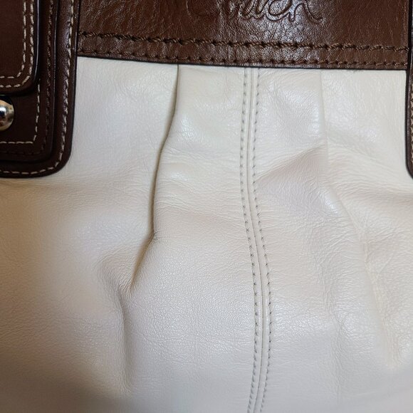 Mint Condition Y2K COACH Soho Pleated White and Brown (Full Grain) Leather Bag - Picture 8 of 14